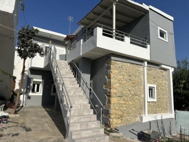 Pigi Kreta, Pigi: Renoviertes Zweifamilienhaus zu verkaufen Haus kaufen